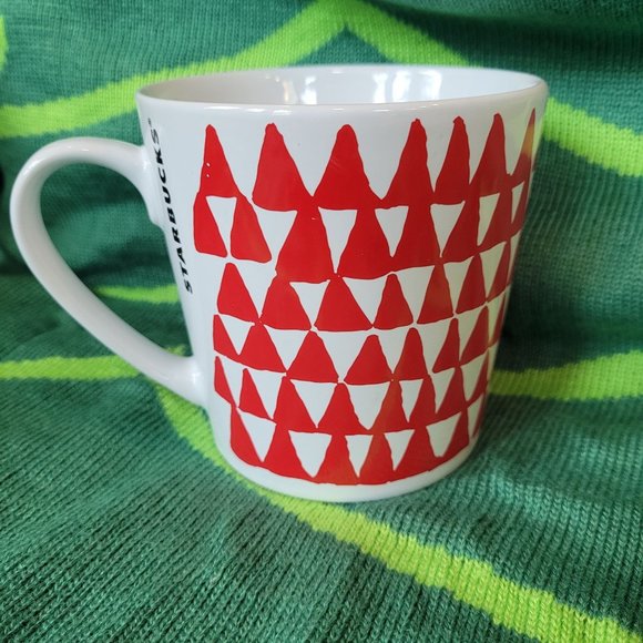 Starbucks 2016 Red Triangles Christmas Trees Coffee Mug - Picture 1 of 6